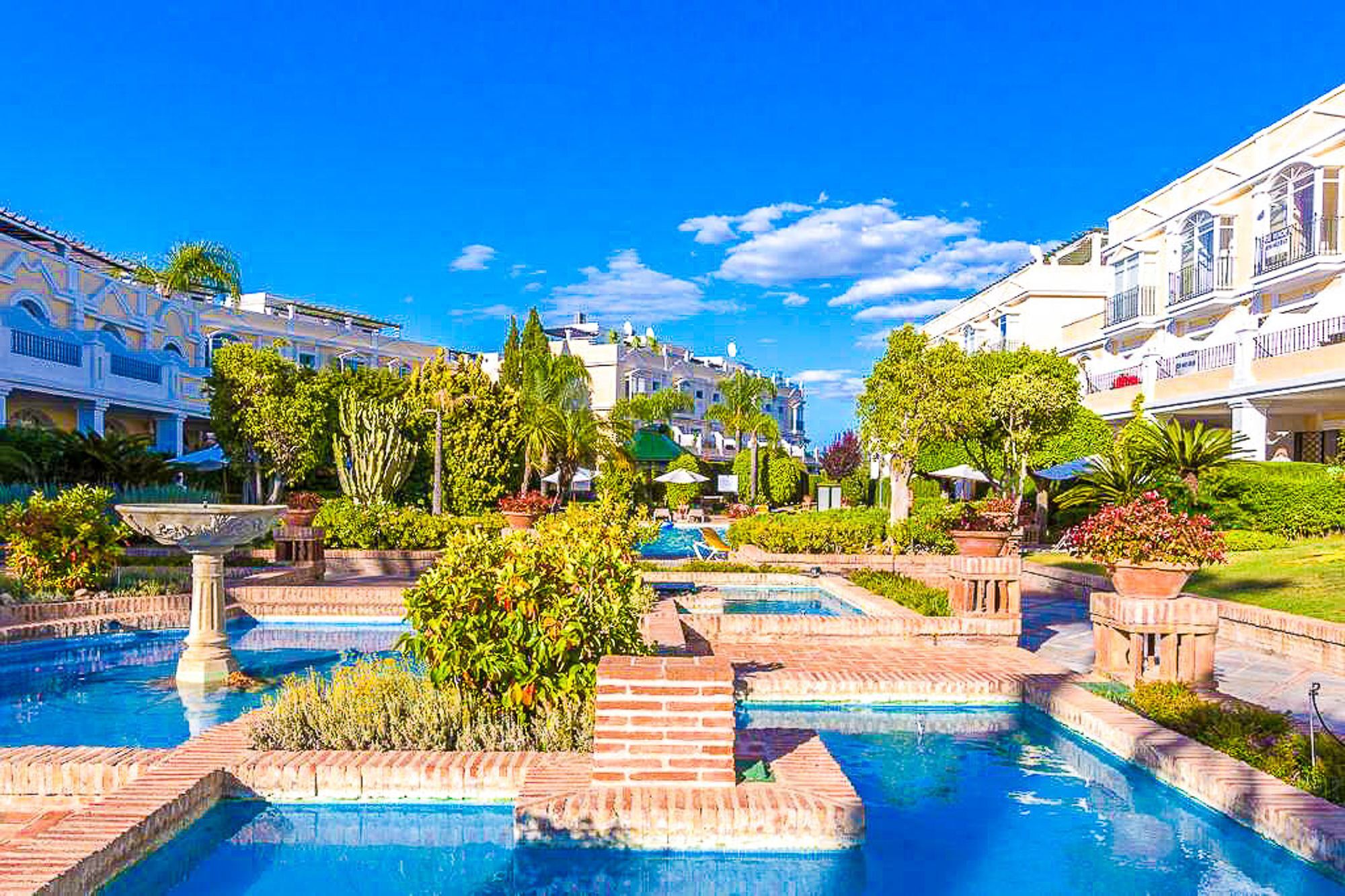 Oleholidays Aloha Gardens Marbella